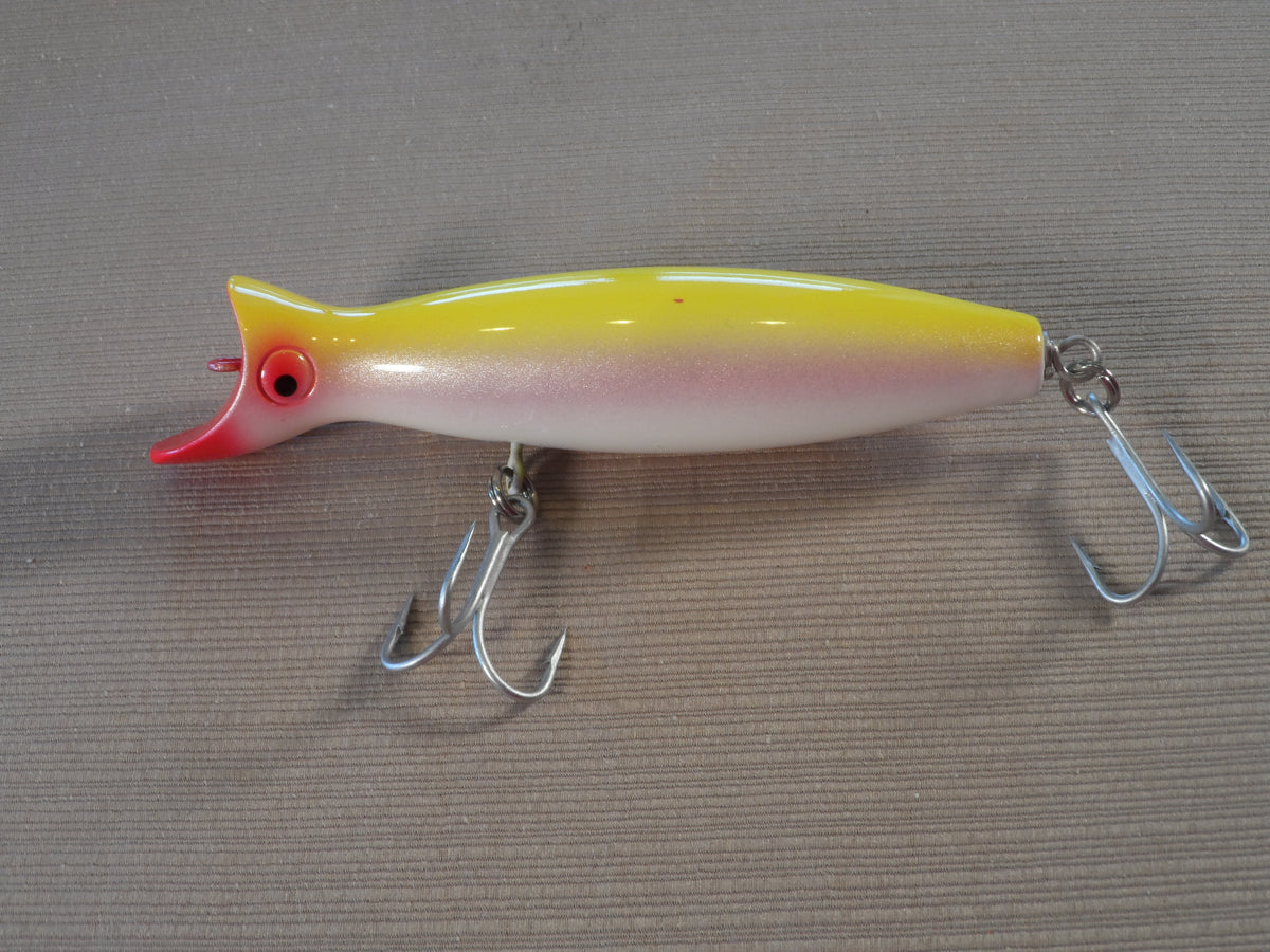 http://mgcfishing.com/cdn/shop/products/Super_Strike_Little_Neck_Swimmer_2-_3-8_oz._Floater_Yellow-White_22.99_1200x1200.JPG?v=1558098273
